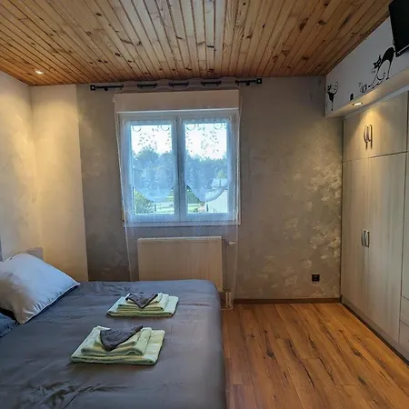 Sejour Paisible A La Campagne Pres D'epinal - Familiale Ideale Pour Amoureux De La Nature - Fr-1-589-612 Bed & Breakfast Chantraine